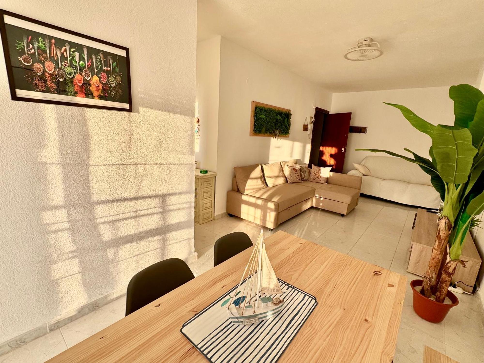 Apartamento Con Impresionantes Vistas Al Mar โอโรเปซาเดลมาร์ ภายนอก รูปภาพ