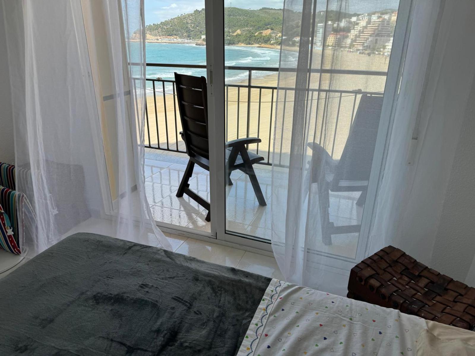 Apartamento Con Impresionantes Vistas Al Mar โอโรเปซาเดลมาร์ ภายนอก รูปภาพ