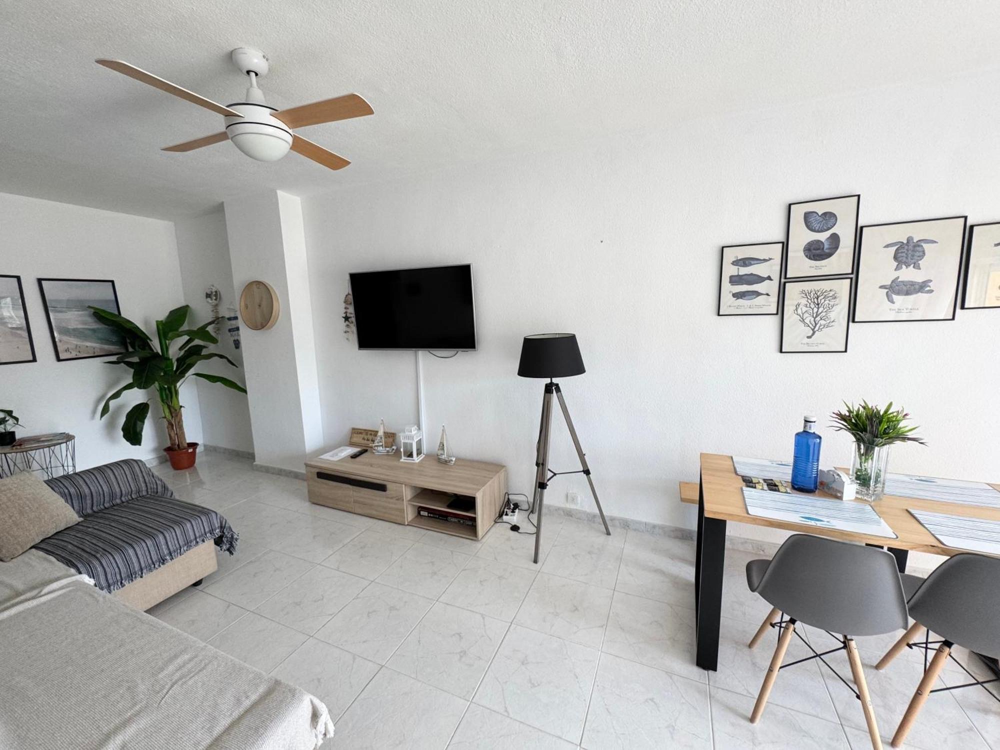 Apartamento Con Impresionantes Vistas Al Mar โอโรเปซาเดลมาร์ ภายนอก รูปภาพ